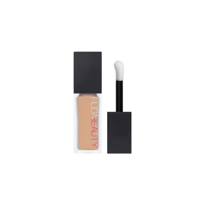 Faux filter luminous matte concealer  (Cookie Dough )